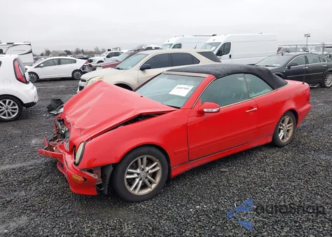 2002 Mercedes-Benz Clk 320 z USA, uszkodzony, nr VIN WDBLK65G62T110695